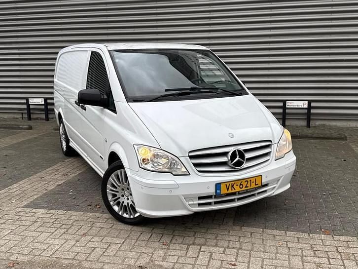 Gebruikt 2013 Mercedes 320 | € 5.750 - Afbeelding 1/1