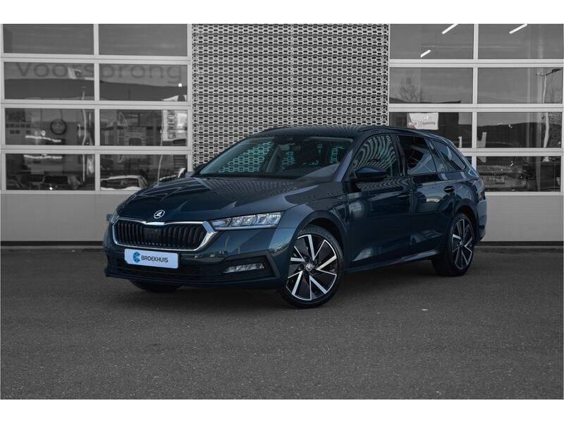 Blauw Gebruikt 2020 Skoda Octavia Business Line Stationwagen | € 21.800 (Eerlijke prijs) - Afbeelding 1/4