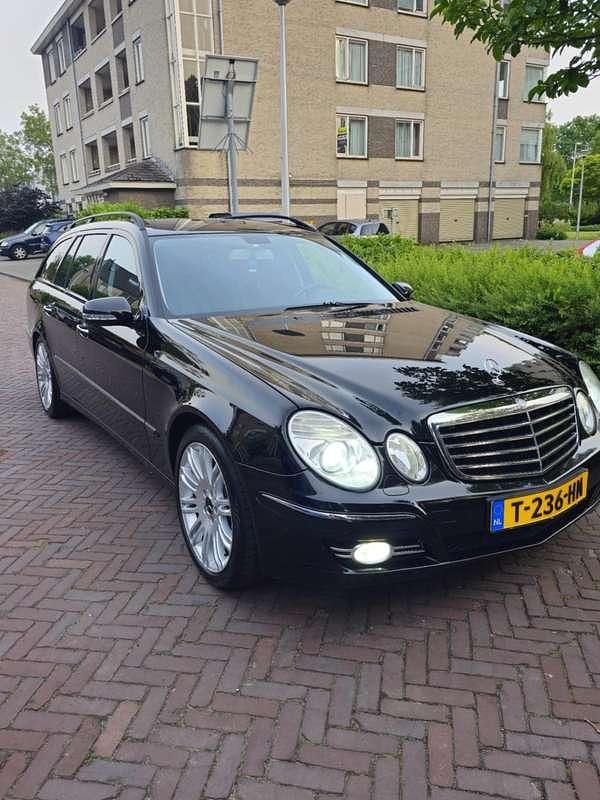 Gebruikt 2006 Mercedes E350 Avantgarde Stationwagen | € 8.499 - Afbeelding 1/4