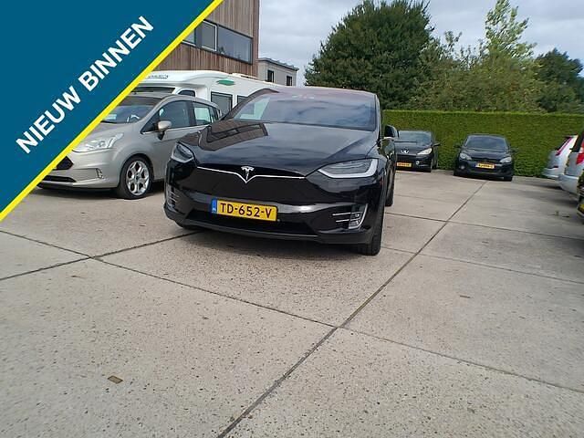 Zwart Gebruikt 2018 Tesla Model X SUV | € 27.499 (Goede deal) - Afbeelding 1/4
