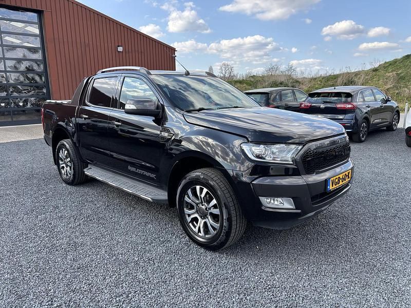 Occasion Ford Ranger Wildtrack 200 PK (147 kW) 2017 Zwart (metallic) Pickup