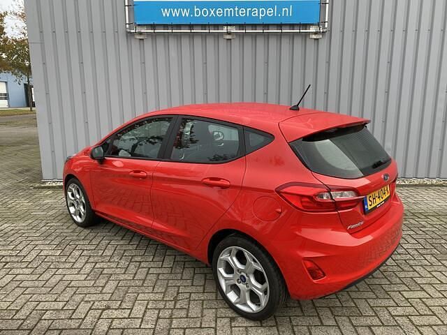 Occasion Ford Fiesta Trend 71 PK (52 kW) 2018 Rood Hatchback