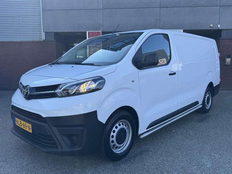 Wit Gebruikt 2021 Toyota Proace Comfort Van | € 15.840 (Iets duurder) - Afbeelding 1/4