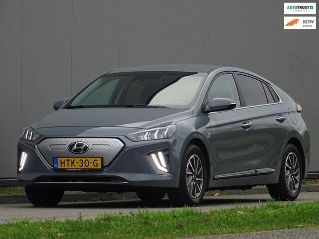 Grijs (metallic) Gebruikt 2021 Hyundai Ioniq 6 Premium Sedan | € 16.890 (Eerlijke prijs) - Afbeelding 1/4