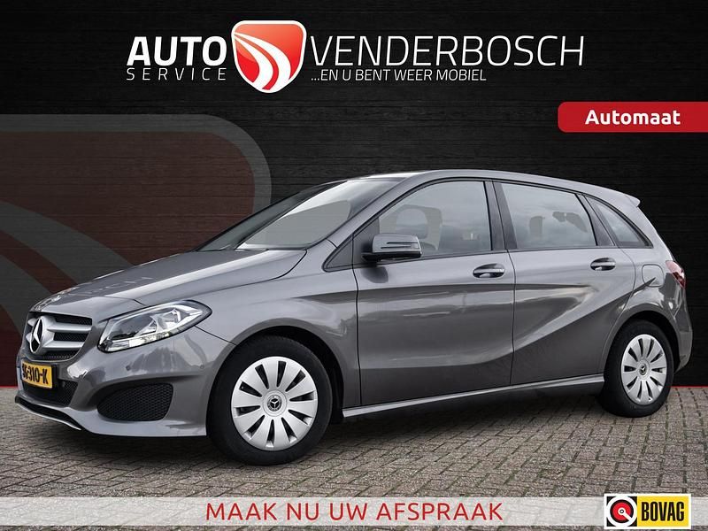 Grijs Gebruikt 2018 Mercedes B180 MPV | € 18.485 (Eerlijke prijs) - Afbeelding 1/4