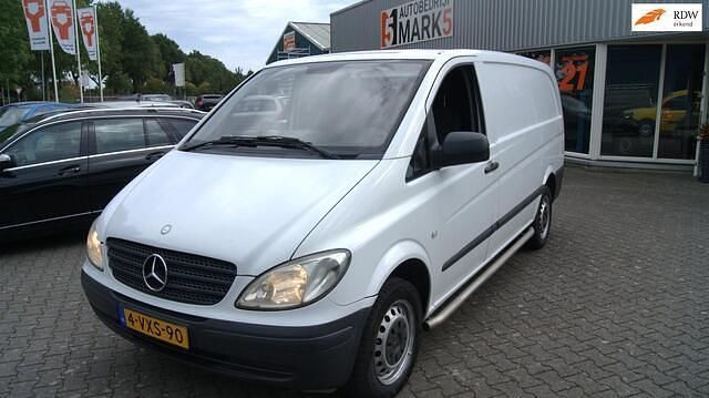 Wit Gebruikt 2010 Mercedes Vito MPV | € 6.500 (Eerlijke prijs) - Afbeelding 1/4