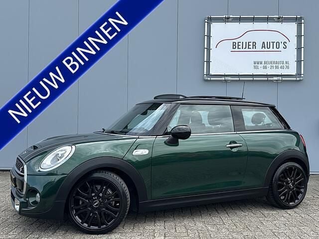 Groen Gebruikt 2018 Mini Cooper S Business Hatchback | € 17.595 (Goede deal) - Afbeelding 1/4