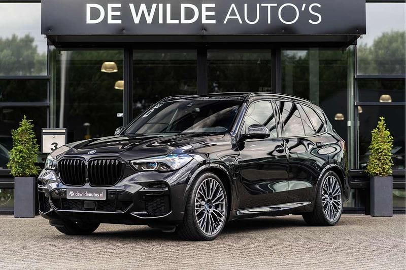 Zwart Gebruikt 2022 BMW X5 M Sport SUV | € 71.900 (Eerlijke prijs) - Afbeelding 1/4