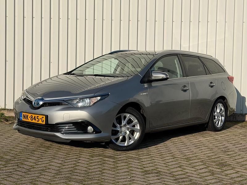 Grijs Gebruikt 2016 Toyota Auris Stationwagen | € 10.945 (Goede deal) - Afbeelding 1/4