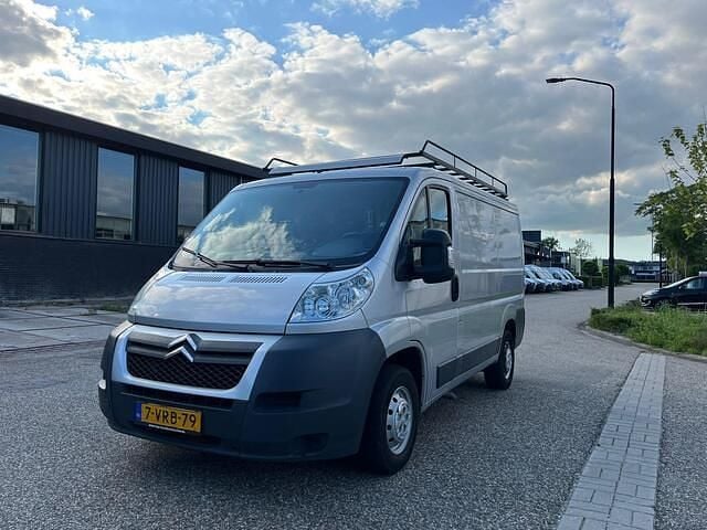 Grijs Gebruikt 2011 Citroën Jumper MPV | € 8.950 (Goede deal) - Afbeelding 1/4
