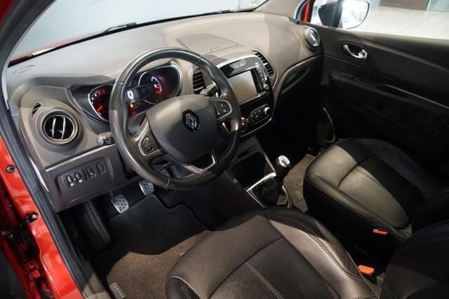 Occasion Renault Captur Edition One 90 PK (66 kW) 2018 Rood SUV