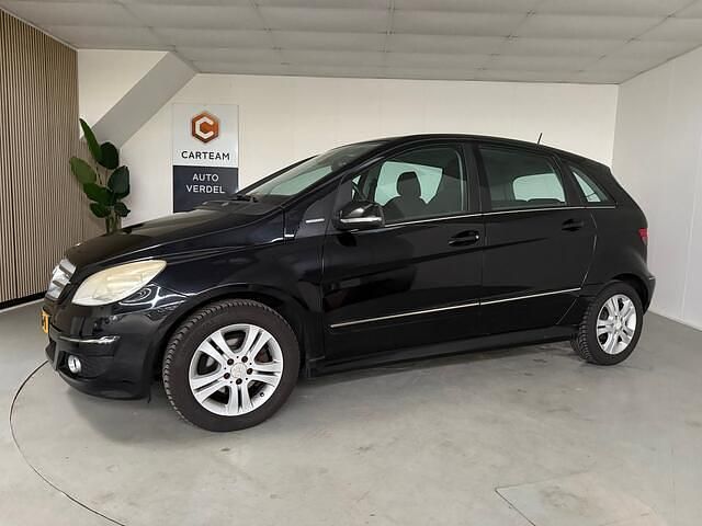 Zwart Gebruikt 2009 Mercedes B160 Business MPV | € 4.750 (Iets duurder) - Afbeelding 1/4