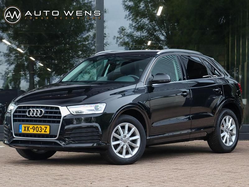 Zwart Gebruikt 2018 Audi Q3 Design SUV | € 23.900 (Eerlijke prijs) - Afbeelding 1/3
