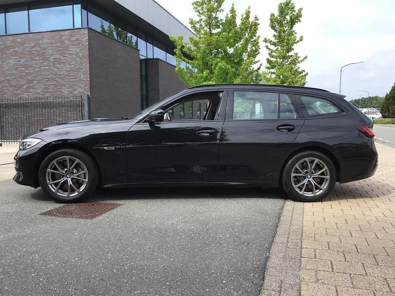 Occasion BMW 330 294 PK (216 kW) 2022 Zwart Stationwagen