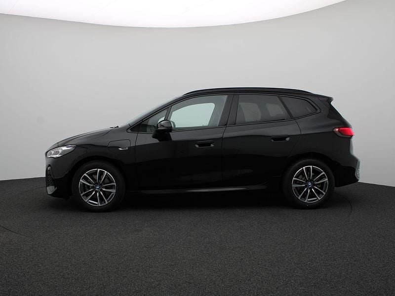 Occasion BMW 225 Active Tourer M Sport 245 PK (180 kW) 2023 Zwart, metallic lak MPV