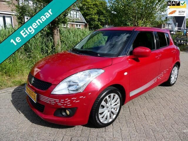 Rood Gebruikt 2010 Suzuki Swift Hatchback | € 3.345 (Eerlijke prijs) - Afbeelding 1/4