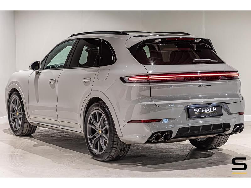Occasion Porsche Cayenne 305 PK (224 kW) 2023 Grijs SUV
