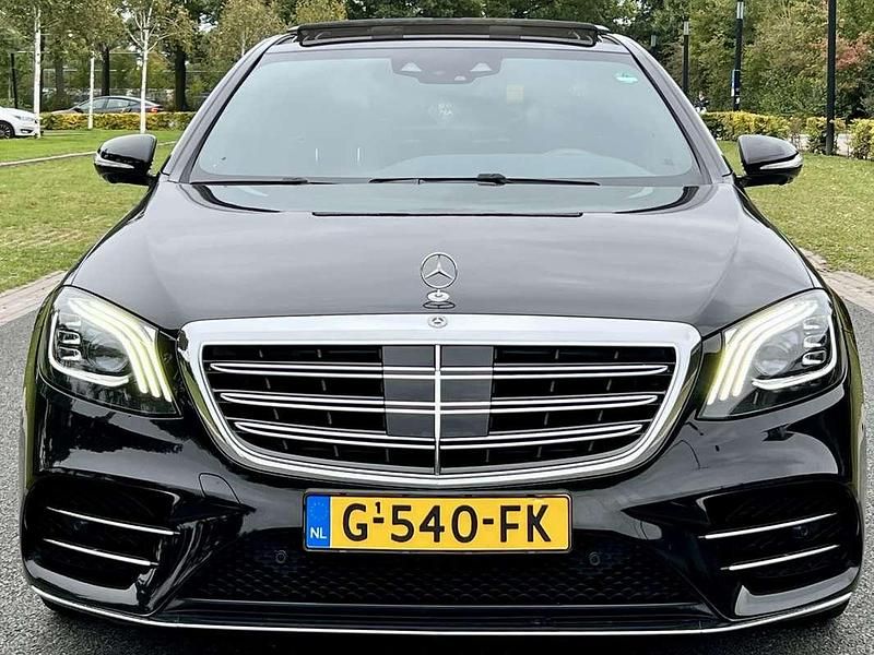 Zwart Gebruikt 2019 Mercedes S450 Premium Plus Sedan | € 52.950 (Eerlijke prijs) - Afbeelding 1/4