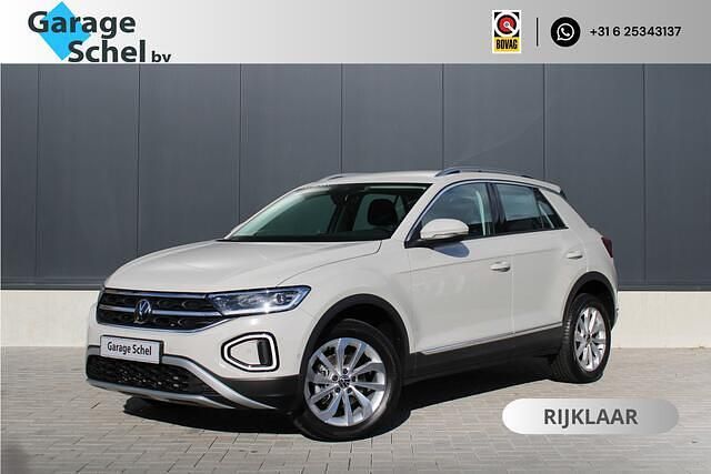 Grijs Gebruikt 2024 VW T-Roc Style SUV | € 32.950 (Eerlijke prijs) - Afbeelding 1/4