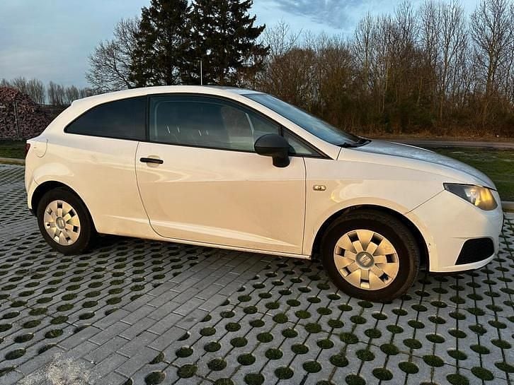 Occasion 2011 Seat Ibiza | € 2.100 (Super prijs) - Afbeelding 1/4