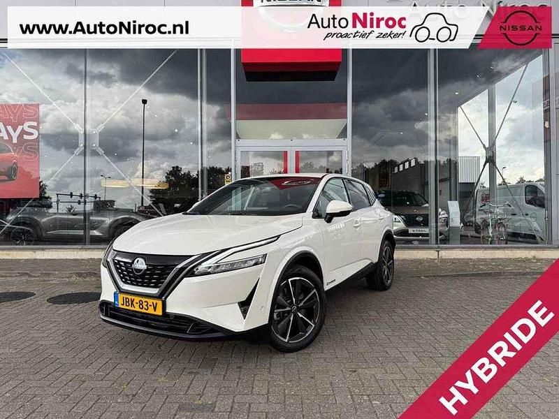 Wit Gebruikt 2024 Nissan Qashqai Tekna SUV | € 34.740 (Eerlijke prijs) - Afbeelding 1/4