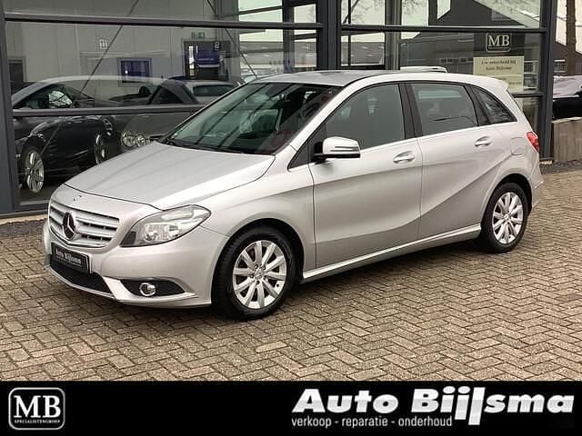Occasion Mercedes B200 156 PK (114 kW) 2012 Grijs MPV