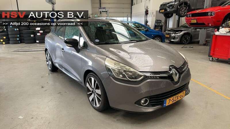 Wit Gebruikt 2014 Renault Clio GrandTour Authentique Stationwagen | € 5.999 (Eerlijke prijs) - Afbeelding 1/3