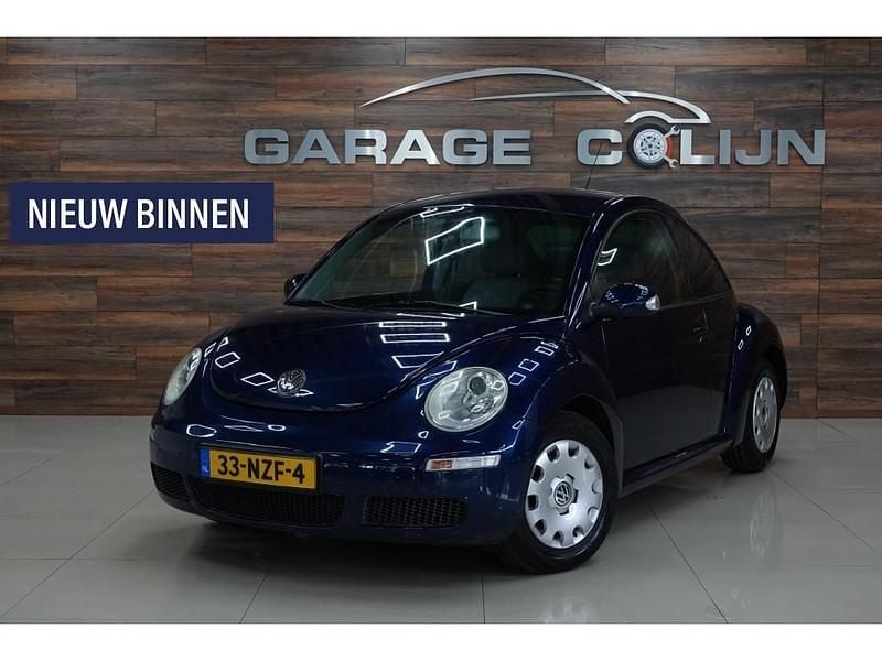 Hatchback Gebruikt 2011 VW Beetle Trendline Hatchback | € 8.450 (Goede deal) - Afbeelding 1/4