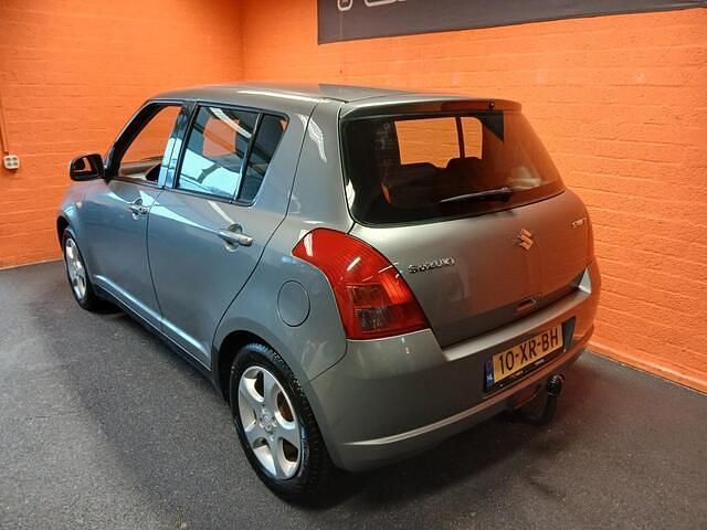 Occasion Suzuki Swift GLS 93 PK (68 kW) 2007 Grijs (metallic) Hatchback