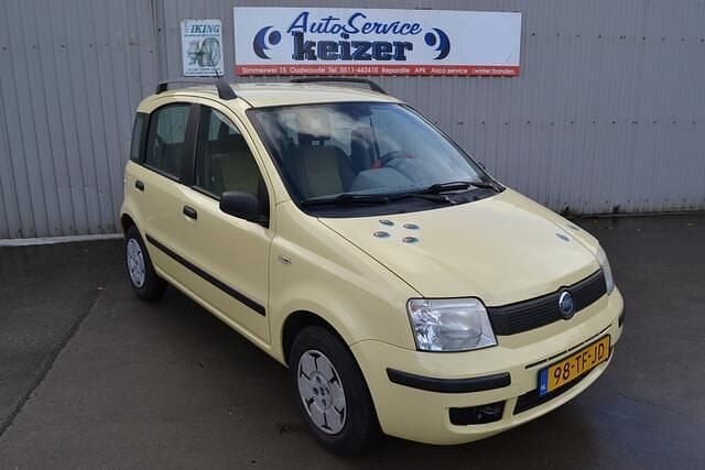 Geel Gebruikt 2006 Fiat Panda Young Hatchback | € 1.450 (Eerlijke prijs) - Afbeelding 1/4