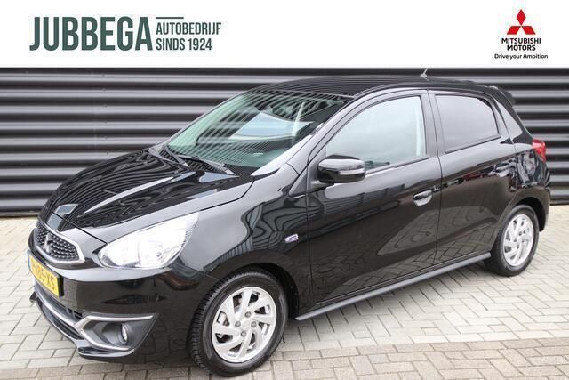 Zwart Gebruikt 2020 Mitsubishi Space Star Hatchback | € 10.895 (Eerlijke prijs) - Afbeelding 1/4