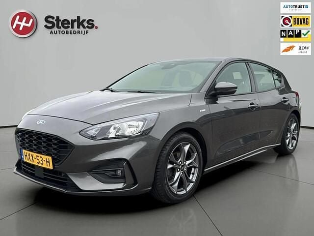 Grijs Gebruikt 2019 Ford Focus Business Edition Hatchback | € 13.995 (Iets duurder) - Afbeelding 1/4