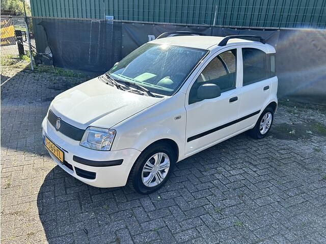 Wit Gebruikt 2010 Fiat Panda Hatchback | € 1.600 (Eerlijke prijs) - Afbeelding 1/4