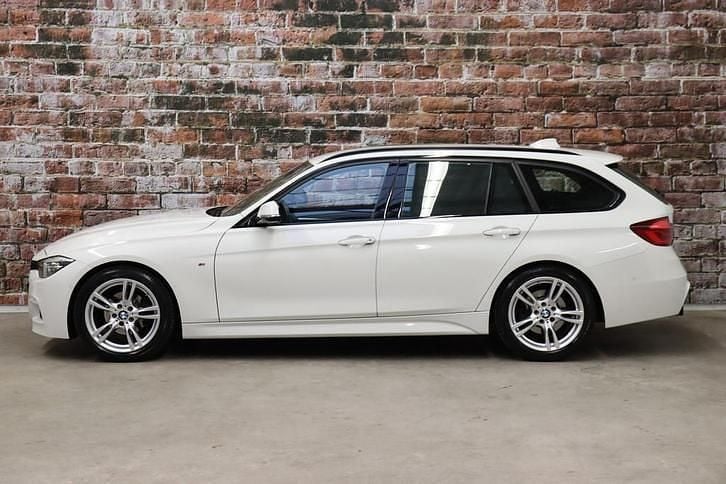 Occasion BMW 318 Executive 136 PK (100 kW) 2019 Wit Stationwagen