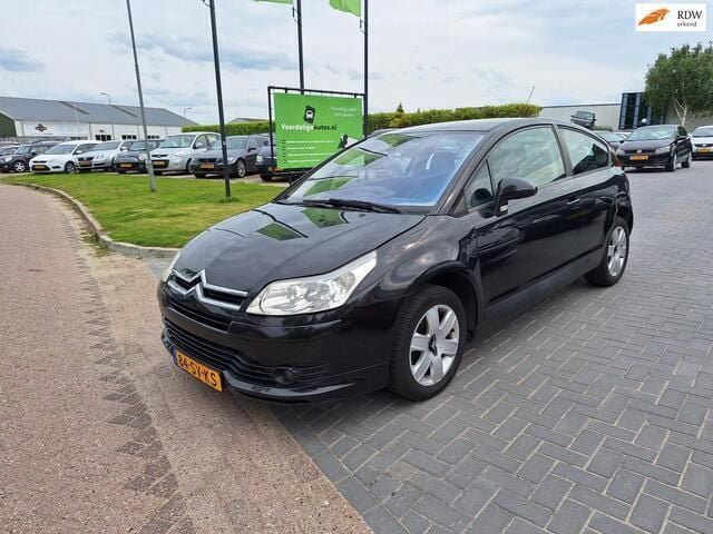 Zwart Gebruikt 2006 Citroën C4 VTR Sport Coupé | € 1.999 (Eerlijke prijs) - Afbeelding 1/4