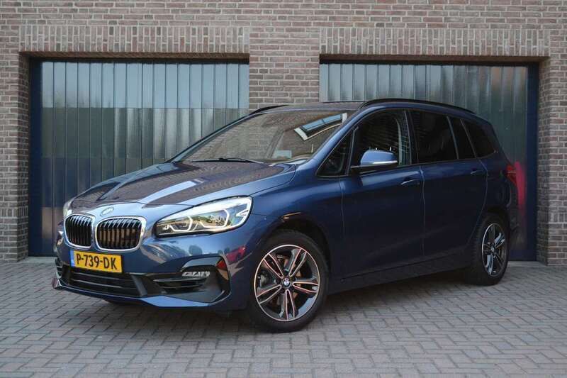 Blauw Gebruikt 2022 BMW 216 Gran Tourer MPV | € 19.950 (Eerlijke prijs) - Afbeelding 1/4