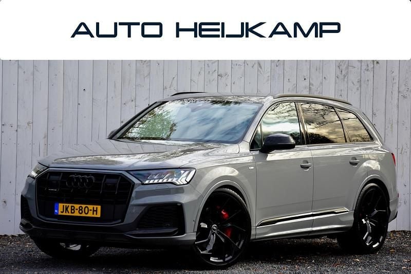 Grijs Gebruikt 2023 Audi Q7 Competition SUV | € 69.950 (Eerlijke prijs) - Afbeelding 1/4