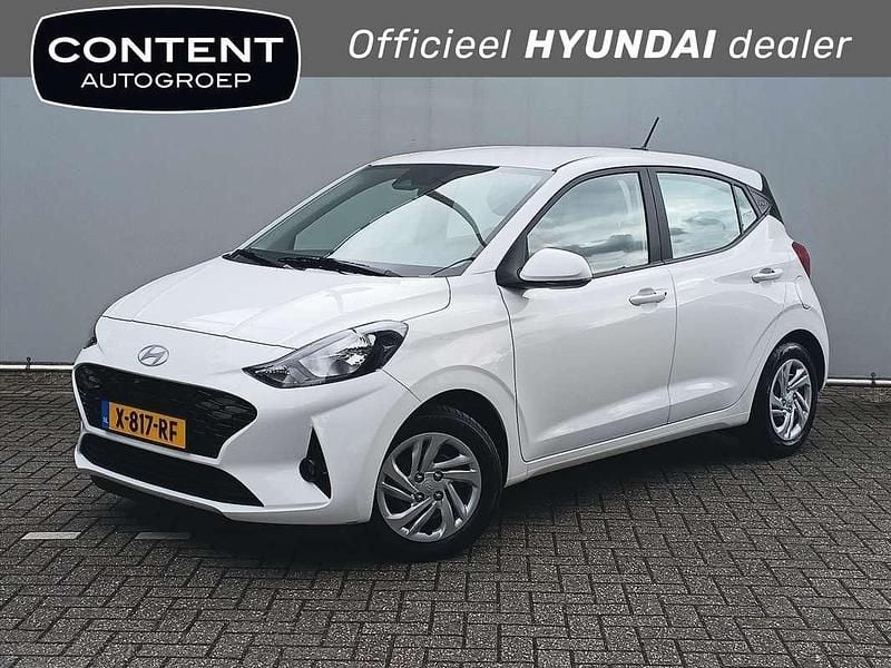 Atlas white Gebruikt 2024 Hyundai i10 Comfort Hatchback | € 14.940 (Goede deal) - Afbeelding 1/4