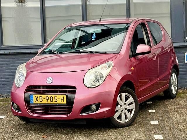 Rood Gebruikt 2009 Suzuki Alto Hatchback | € 2.450 (Eerlijke prijs) - Afbeelding 1/4