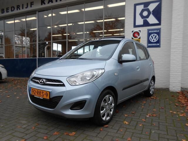 Grijs Gebruikt 2011 Hyundai i10 Hatchback | € 7.950 (Duur) - Afbeelding 1/4