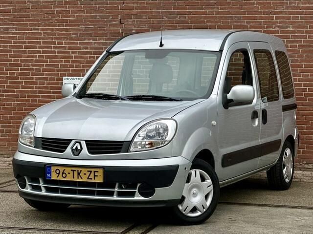 Grijs Gebruikt 2006 Renault Kangoo Luxe MPV | € 3.250 (Eerlijke prijs) - Afbeelding 1/4