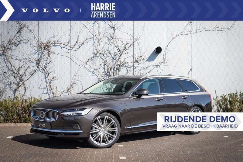 Grijs Gebruikt 2025 Volvo V90 Plus Stationwagen | € 61.399 (Eerlijke prijs) - Afbeelding 1/4
