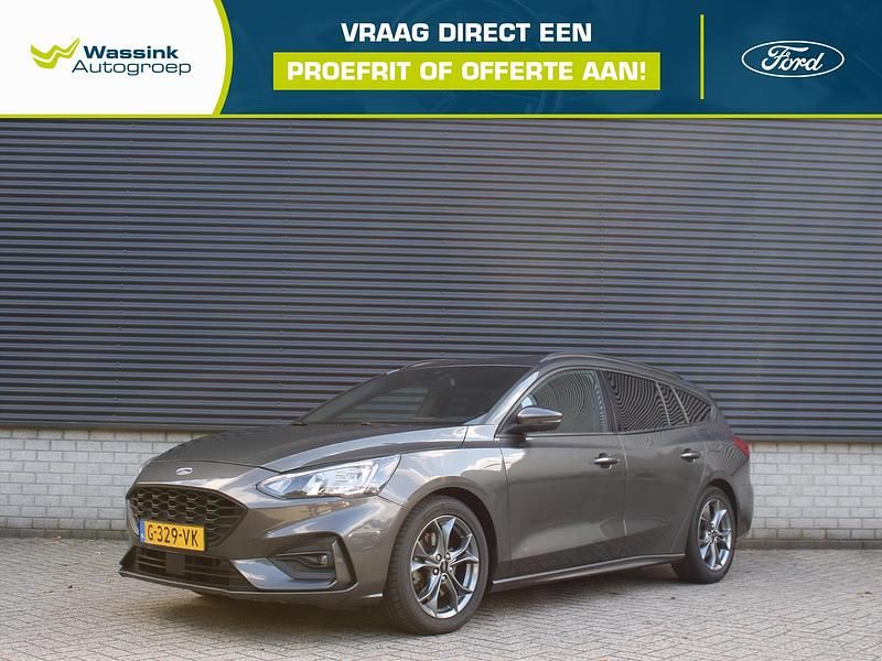 Grijs Occasion 2020 Ford Focus Business Edition Stationwagen | € 19.995 (Iets duurder) - Afbeelding 1/4