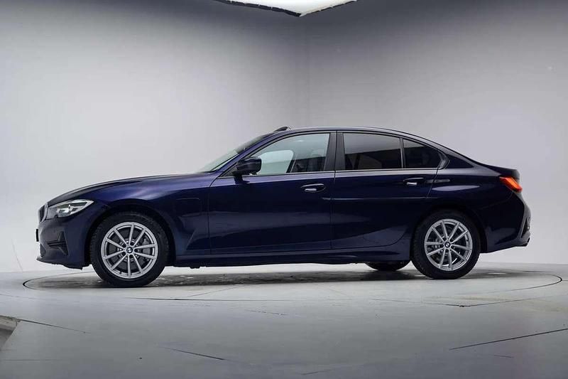Occasion BMW 330e Executive 184 PK (135 kW) 2020 Blauw Sedan