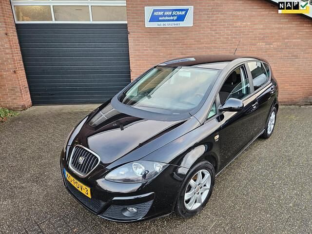 Zwart Occasion 2011 Seat Altea MPV | € 4.450 (Eerlijke prijs) - Afbeelding 1/4