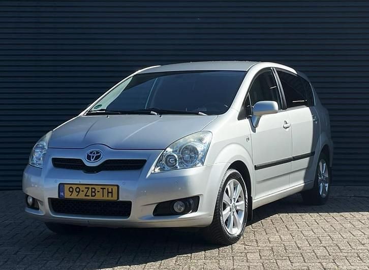 Occasion Toyota Corolla Verso 129 PK (94 kW) 2008 Grijs MPV