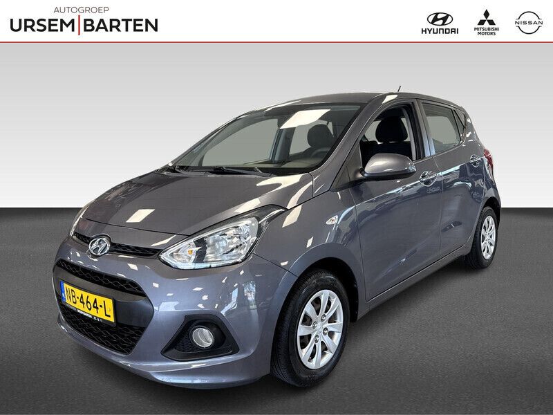 Grijs Gebruikt 2017 Hyundai i10 Comfort Hatchback | € 8.990 (Eerlijke prijs) - Afbeelding 1/4