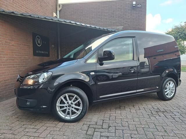 Zwart Gebruikt 2015 VW Caddy MPV | € 8.740 (Goede deal) - Afbeelding 1/4