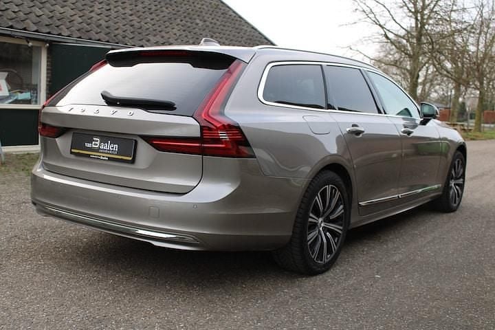 Occasion Volvo V90 Inscription 303 PK (222 kW) 2020 Grijs (metallic) Stationwagen