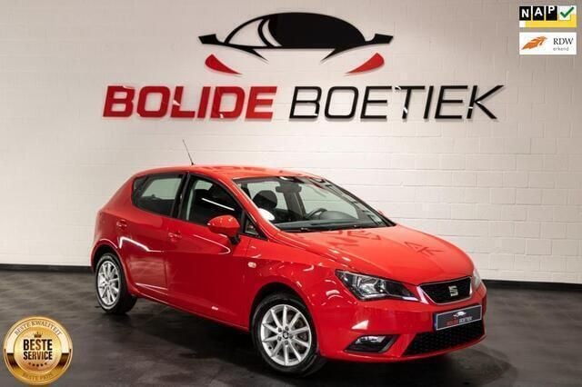 Rood Gebruikt 2016 Seat Ibiza CONNECT Hatchback | € 9.745 (Eerlijke prijs) - Afbeelding 1/4